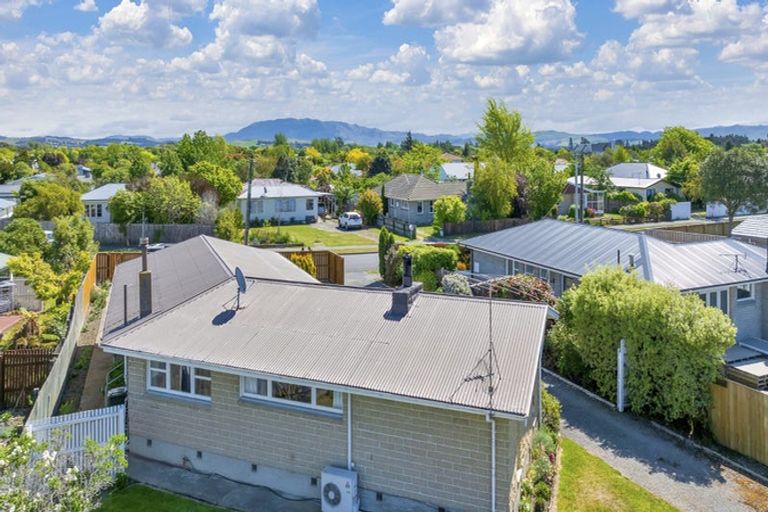 Photo of property in 6 Morris Road, Amberley, 7410