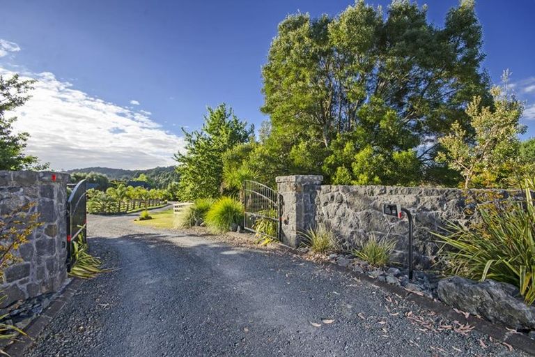 Photo of property in 84 Blackbridge Road, Dairy Flat, Albany, 0794