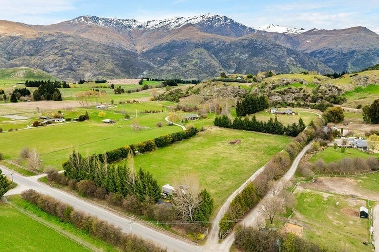 Photo of property in 62 Morven Ferry Road, Arrow Junction, Queenstown, 9371