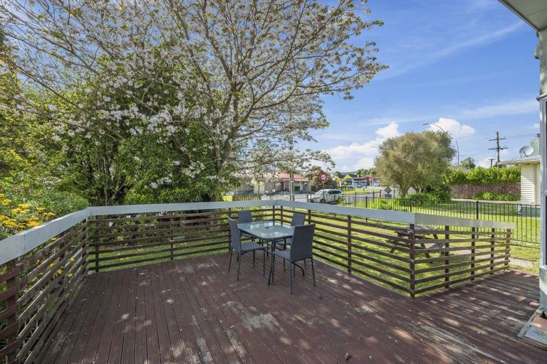 Photo of property in 6 Sunrise Avenue, Owhata, Rotorua, 3010