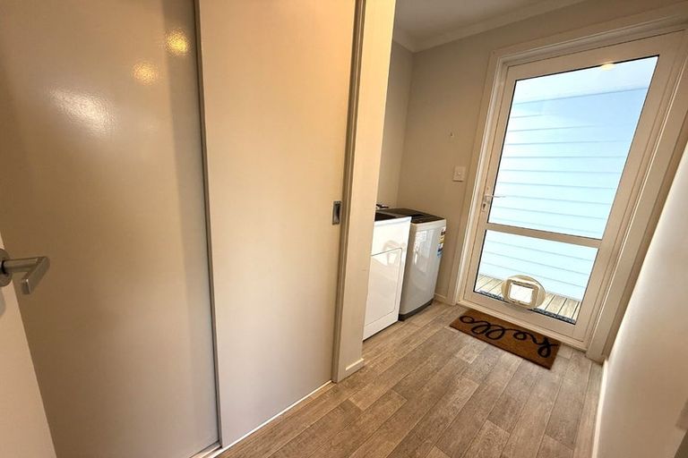 Photo of property in 41 Devon Street, Picton, 7220