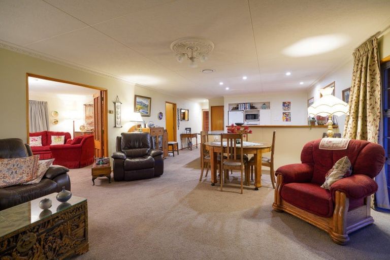 Photo of property in 7 Mcleod Court, Rosedale, Invercargill, 9810