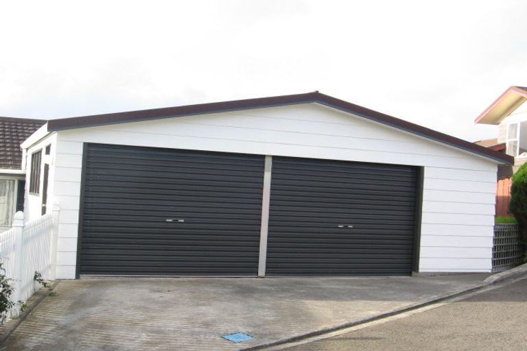 Photo of property in 25 Cambrian Street, Churton Park, Wellington, 6037