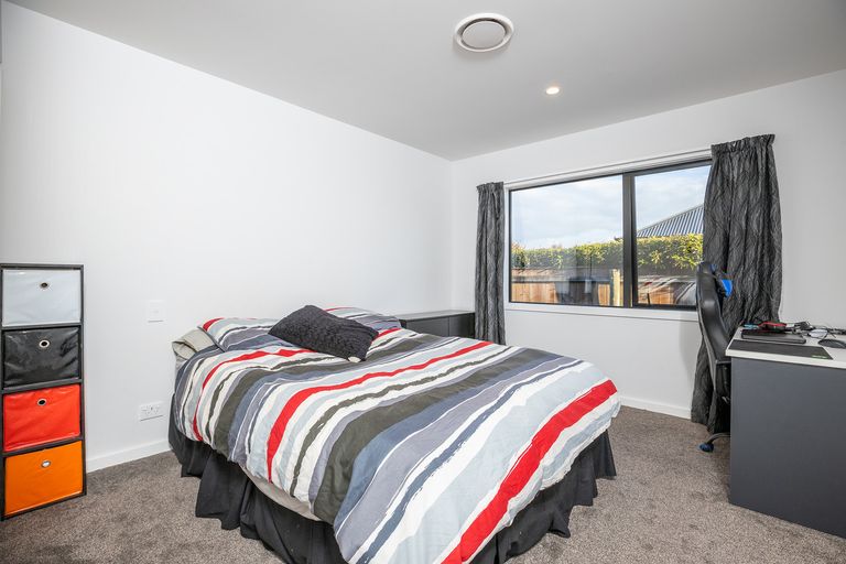 Photo of property in 18 Roger Renall Avenue, Lansdowne, Masterton, 5810
