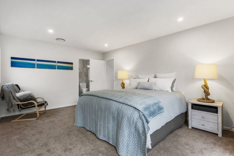 Photo of property in 6a Hostel Access Road, Eastern Beach, Auckland, 2012