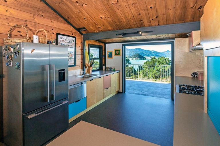 Photo of property in 1415 Wyuna Bay Road, Wyuna Bay, Coromandel, 3581
