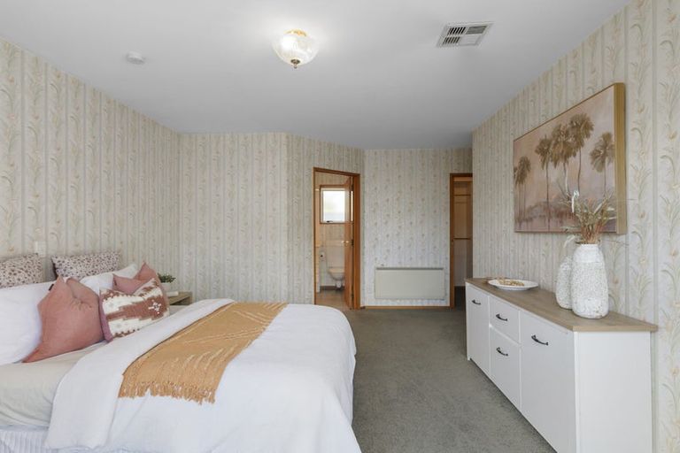 Photo of property in 3c Memorial Avenue, Ilam, Christchurch, 8053