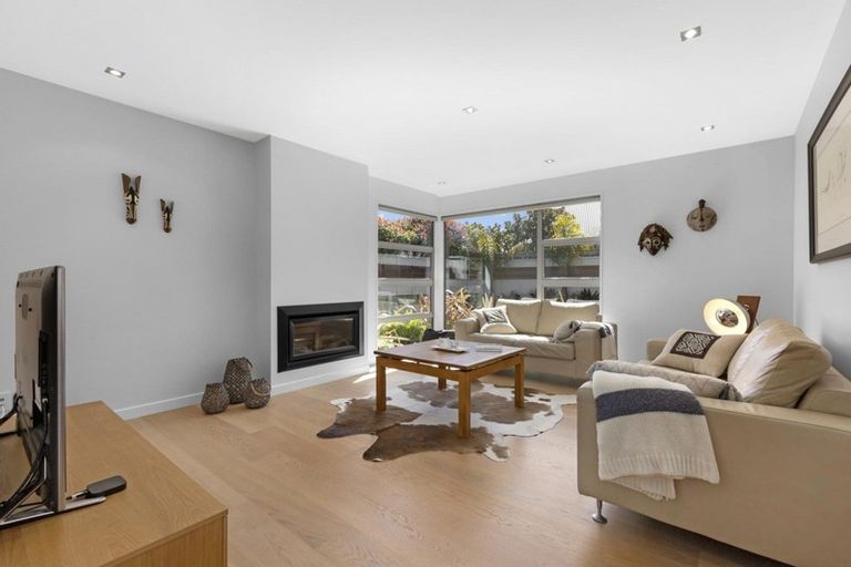 Photo of property in 9 Endeavour Drive, Whitby, Porirua, 5024