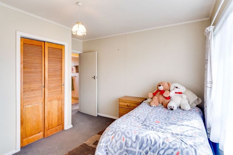 Photo of property in 67 Oldham Avenue, Onekawa, Napier, 4110