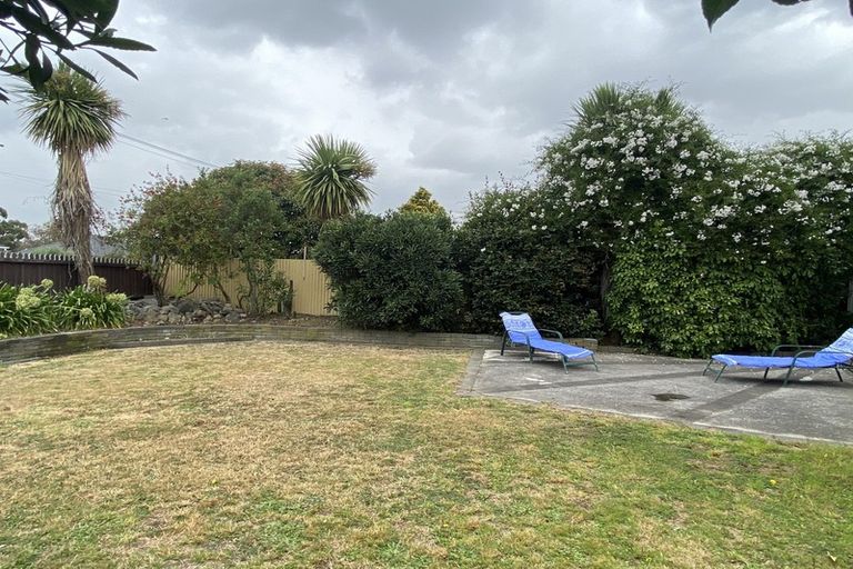 Photo of property in 35 Wilton Crescent, Bishopdale, Christchurch, 8053