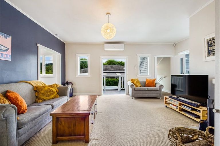 Photo of property in 4 Alice Street, Riverhead, 0820