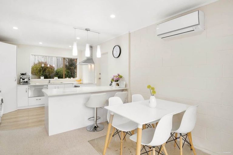 Photo of property in 1/32 Stredwick Drive, Torbay, Auckland, 0630