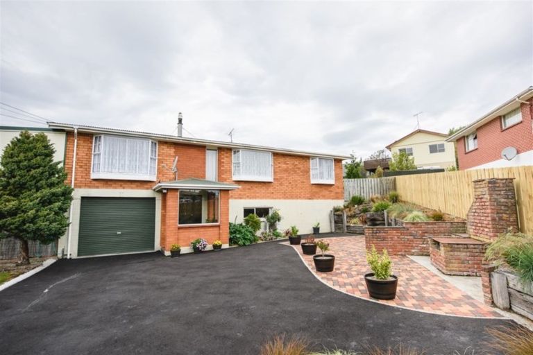 Photo of property in 14 Cambridge Street, Balclutha, 9230