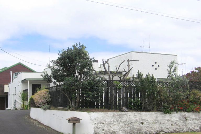 Photo of property in 122a Muricata Avenue, Mount Maunganui, 3116