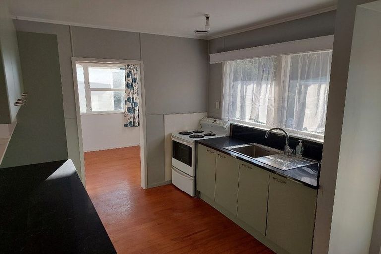 Photo of property in 20 Paewai Road, Glen Eden, Auckland, 0602