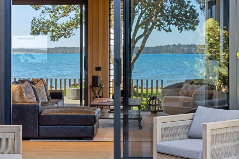 Photo of property in 73a Beach Road, Otumoetai, Tauranga, 3110