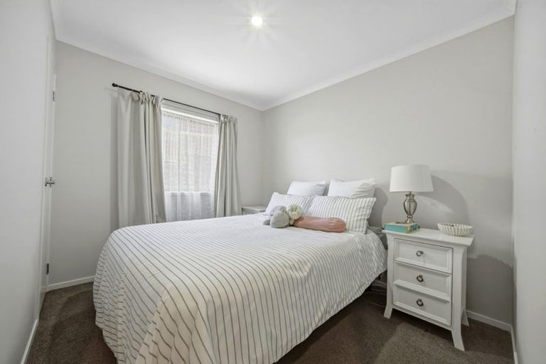 Photo of property in 10 Stredwick Drive, Torbay, Auckland, 0630