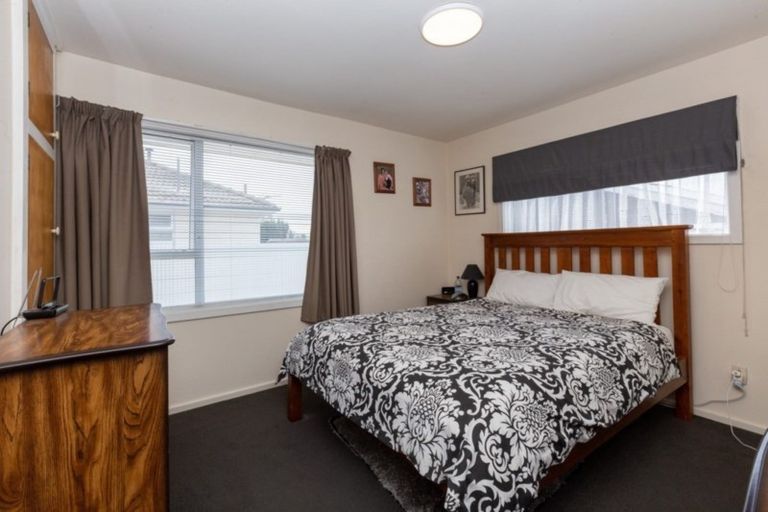 Photo of property in 25 Dunstan Crescent, Hornby, Christchurch, 8042
