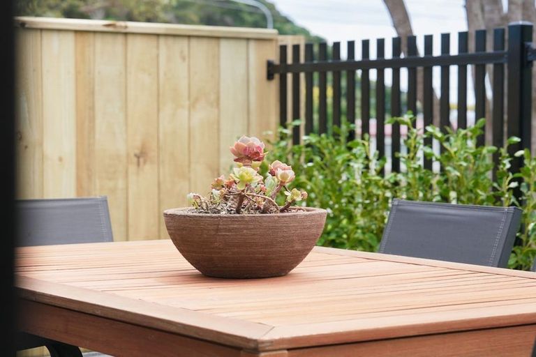 Photo of property in 26-28 Ruahine Street, Paraparaumu, 5032