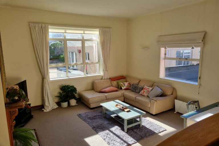 Photo of property in 5/37 Majoribanks Street, Mount Victoria, Wellington, 6011