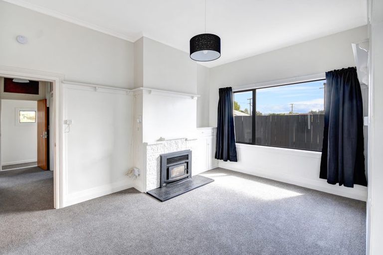 Photo of property in 4 Cross Street, Milton, 9220