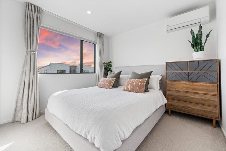 Photo of property in 26 Hiki Street, Hobsonville, Auckland, 0616