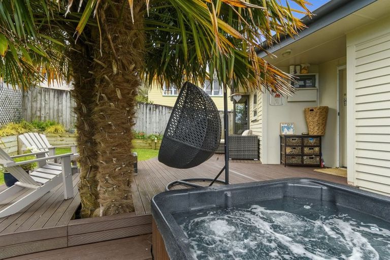 Photo of property in 176 Otumoetai Road, Brookfield, Tauranga, 3110