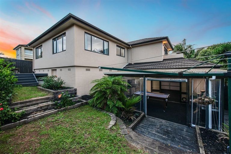 Photo of property in 86 San Valentino Drive, Henderson, Auckland, 0612