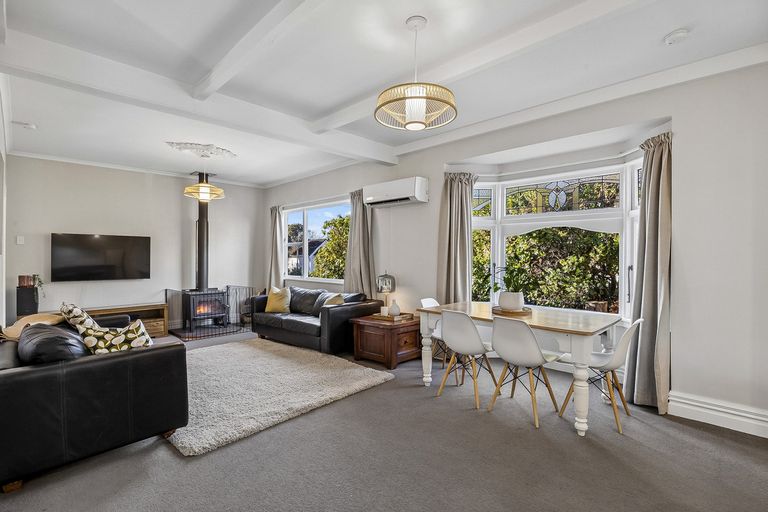 Photo of property in 11 Hazel Avenue, Caversham, Dunedin, 9012