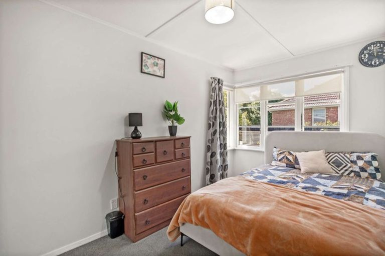 Photo of property in 9 Morrison Avenue, Northcote, Christchurch, 8052