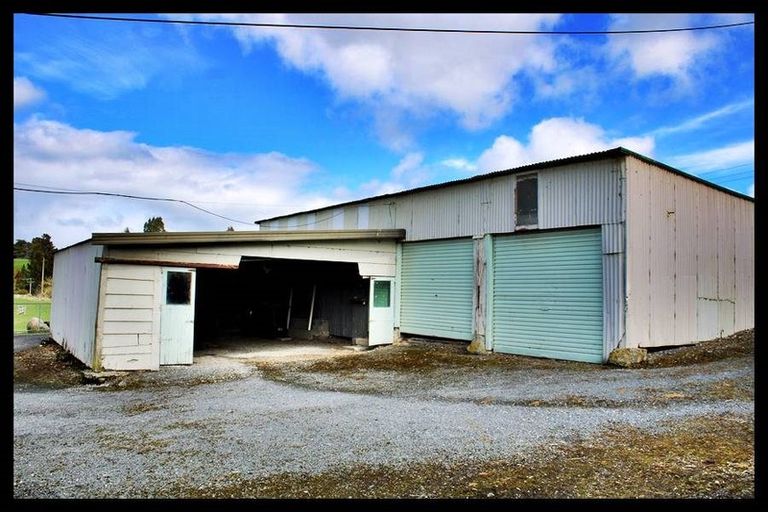 Photo of property in 20 Old Port Road, Warepa, Balclutha, 9273