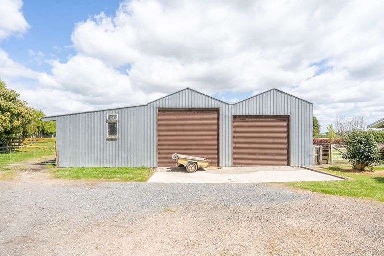 Photo of property in 154 Hoeka Road, Matangi, Hamilton, 3284