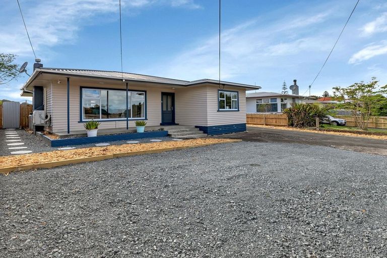 Photo of property in 97 Onerahi Road, Onerahi, Whangarei, 0110