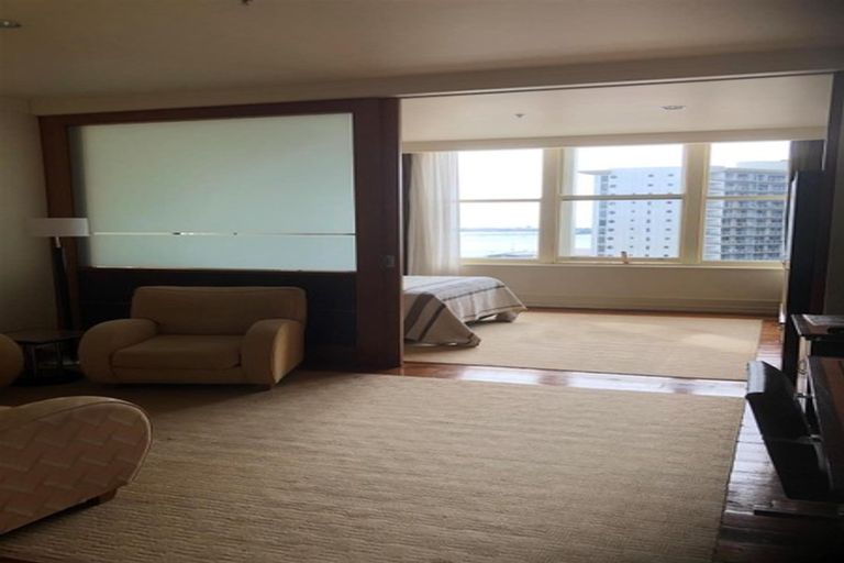 Photo of property in The Heritage Hotel Apartments, 650/35 Hobson Street, Auckland Central, Auckland, 1010