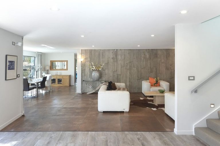 Photo of property in 69 Deans Avenue, Riccarton, Christchurch, 8011