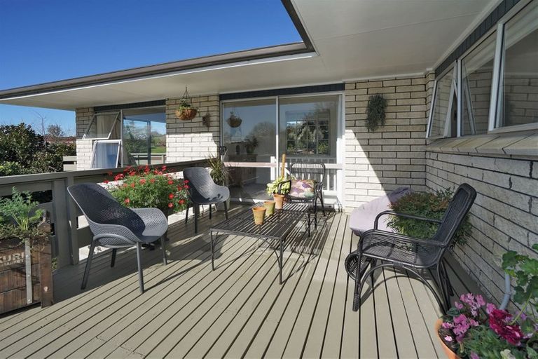 Photo of property in 60 Acacia Crescent, Glenview, Hamilton, 3206