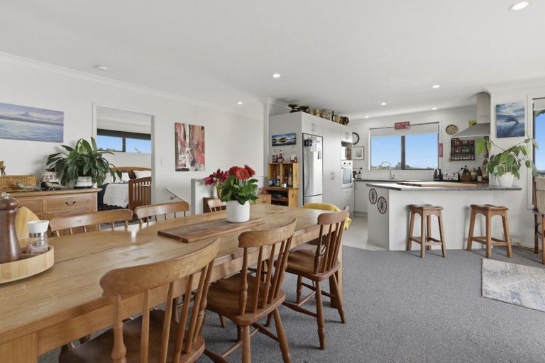 Photo of property in 49 Orion Drive, Welcome Bay, Tauranga, 3112