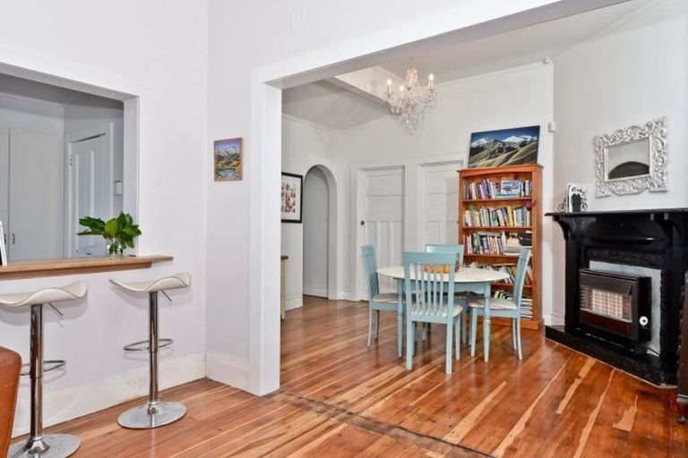 Photo of property in 48 Te Aroha Street, Hamilton East, Hamilton, 3216