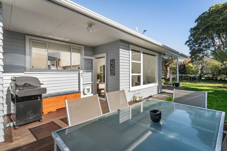 Photo of property in 12 Carisbrooke Street, Katikati, 3129