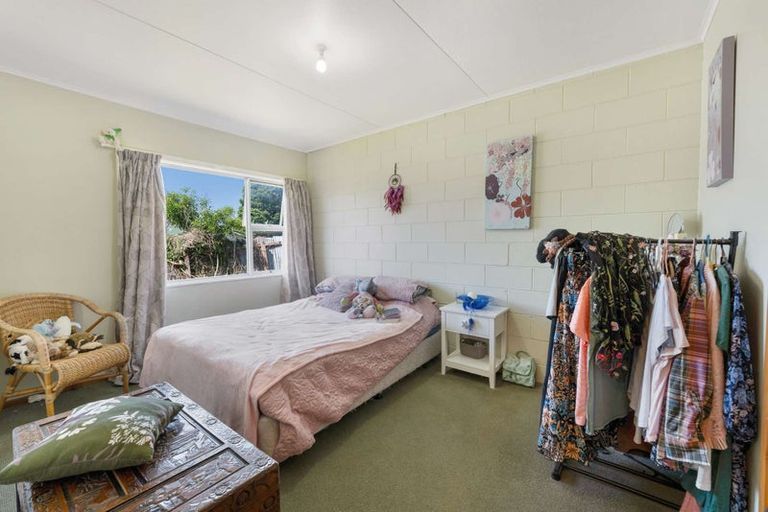 Photo of property in 8c Swan Street, Gore, 9710
