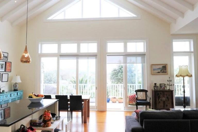 Photo of property in 38 Church Street, Devonport, Auckland, 0624