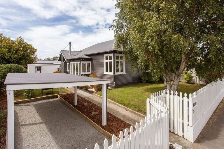 Photo of property in 1/1004 Colombo Street, St Albans, Christchurch, 8014