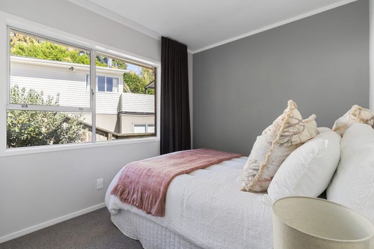 Photo of property in 2/26 Paramu Avenue, Birkdale, Auckland, 0626