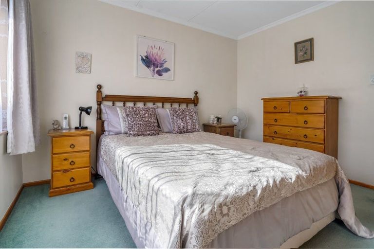 Photo of property in 16c Clyde Street, Winton, 9720