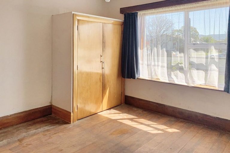 Photo of property in 38 Burns Street, Dannevirke, 4930