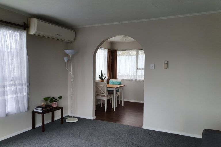 Photo of property in 9a Mossburn Grove, Kelson, Lower Hutt, 5010