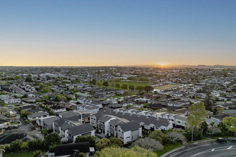 Photo of property in 2 Stockade View Lane, Howick, 2014