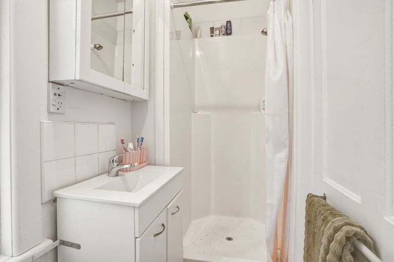 Photo of property in 88 Queen Street, North Dunedin, Dunedin, 9016