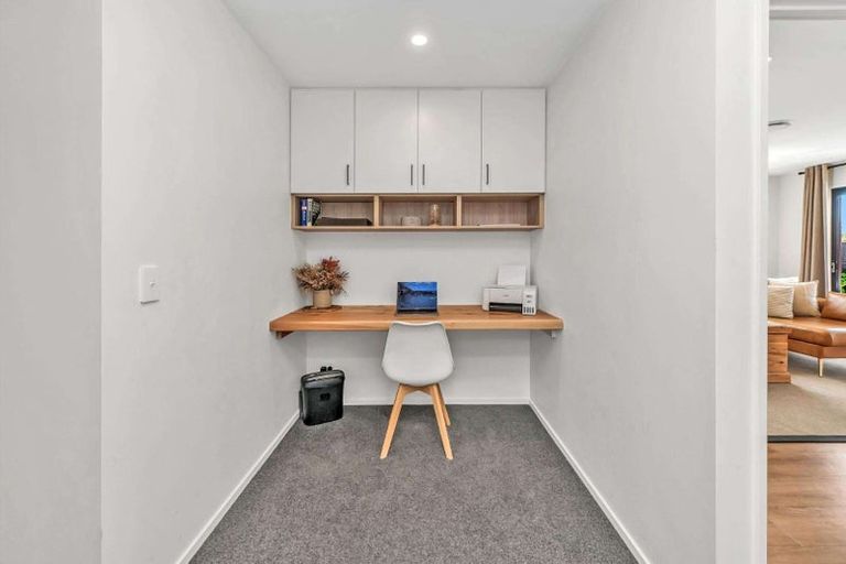 Photo of property in 15 Cedric Place, Darfield, 7510