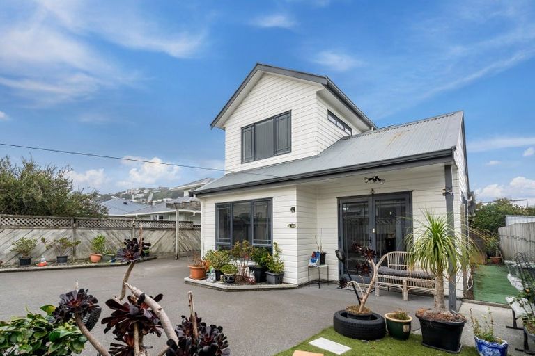 Photo of property in 10a Chelsea Street, Miramar, Wellington, 6022